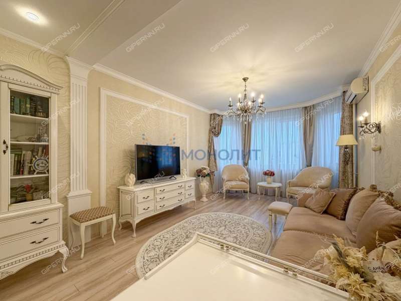 трёхкомнатная квартира на улице Родионова дом 165 к9