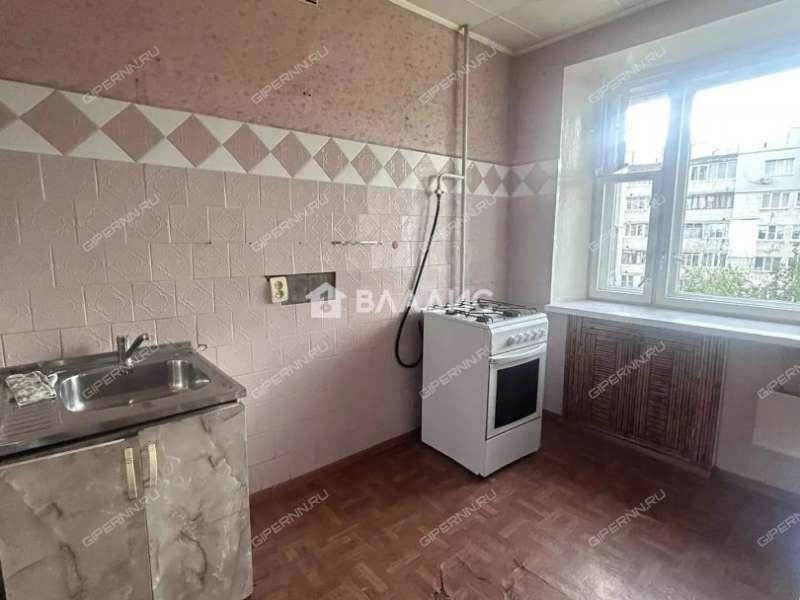 трёхкомнатная квартира на улице Советской Армии дом 16