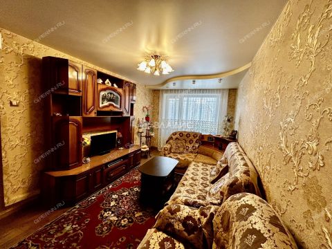 3-komnatnaya-b-r-zarechnyy-d-9 фото