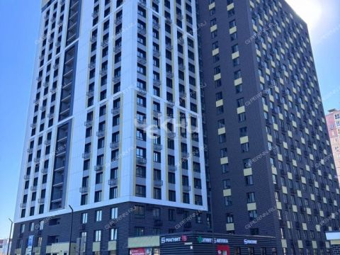 kvartira-studiya-ul-rodionova-d-31 фото