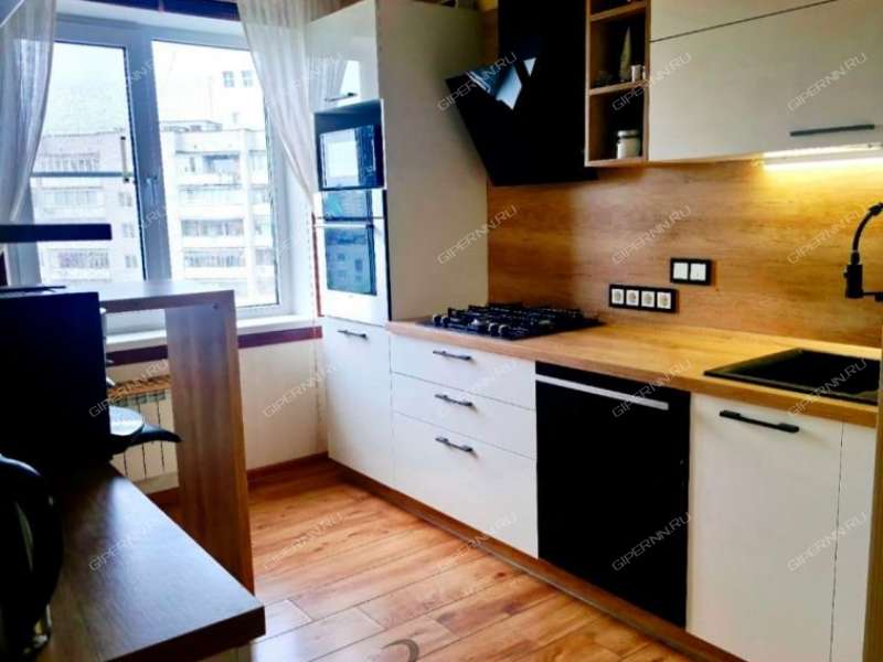 четырёхкомнатная квартира на улице Ситнова дом 8б город Дзержинск