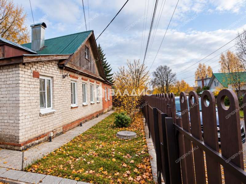 1/2 дома на Мантуровской улице
