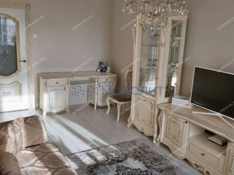 3-komnatnaya-ul-verhnepecherskaya-d-8 фото