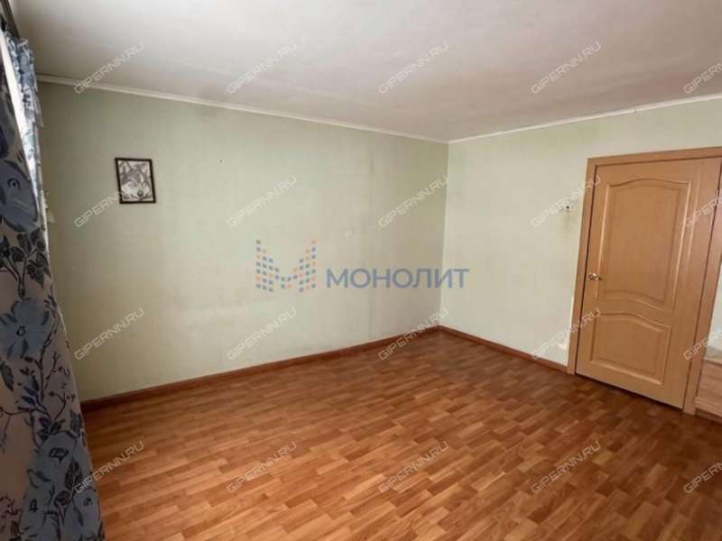 трёхкомнатная квартира на улице Шаляпина дом 15