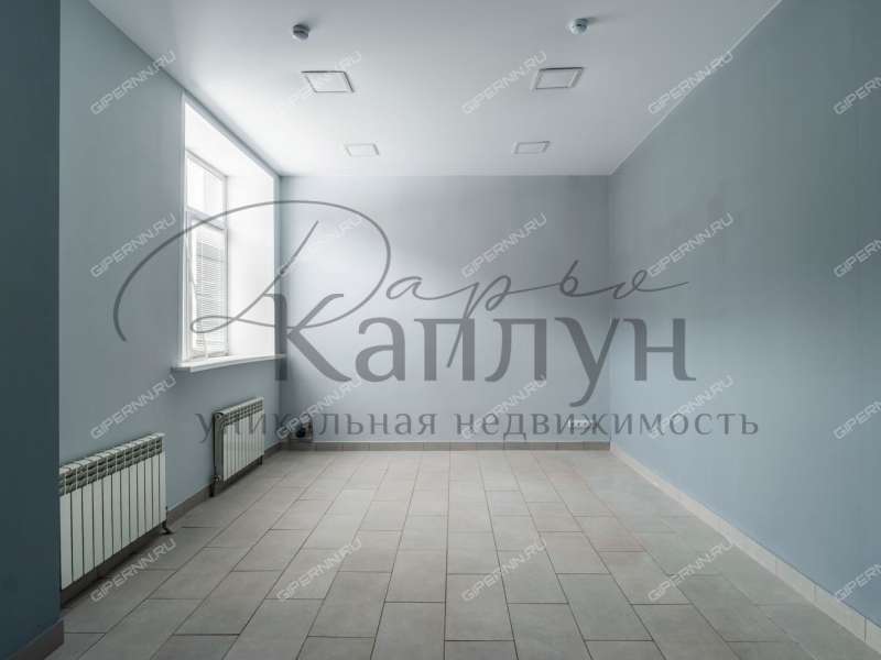 помещение под производственную площадь на улице Баррикад