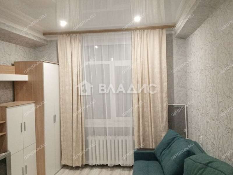 комната в доме 28 на улице Вождей Революции