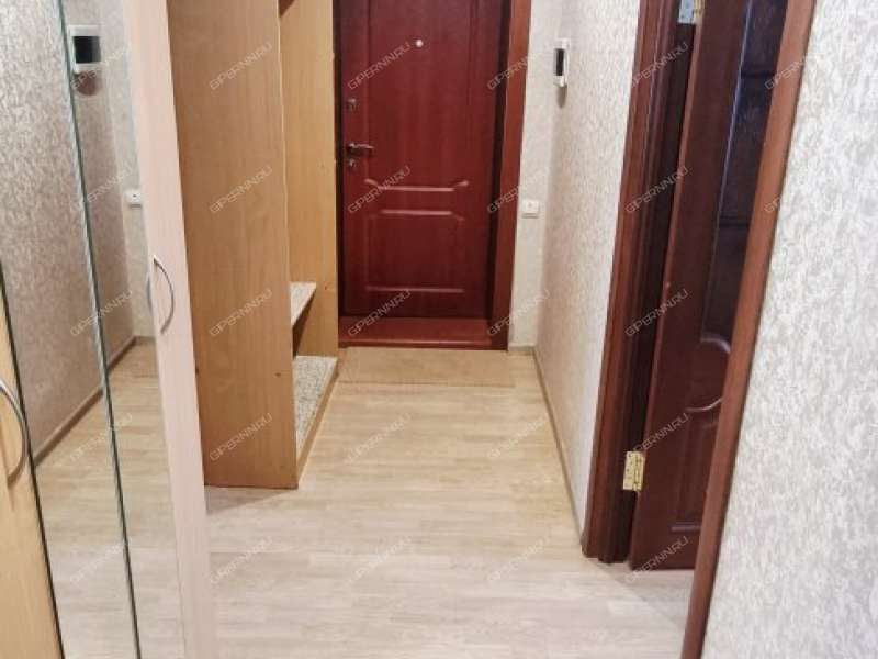 трёхкомнатная квартира в посёлке Санаторий Зелёный город дом 14