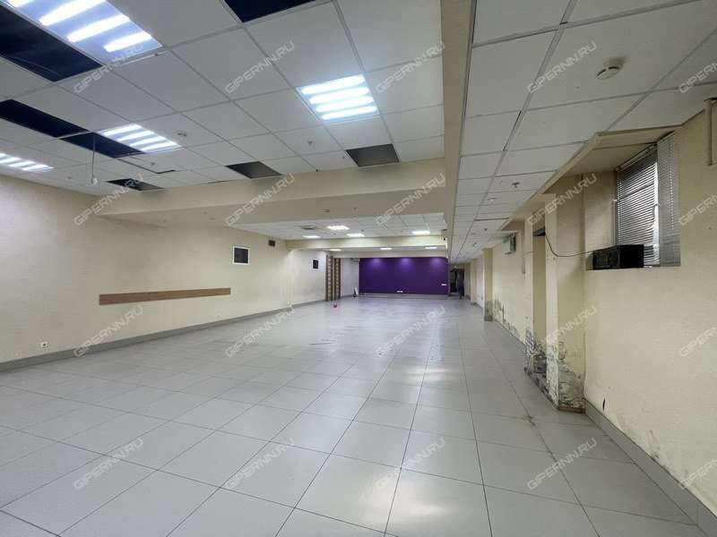 помещение под торговую площадь на улице Краснодонцев