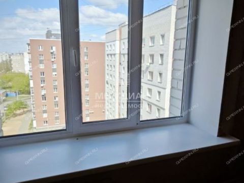4-komnatnaya-ul-volzhskaya-d-40 фото