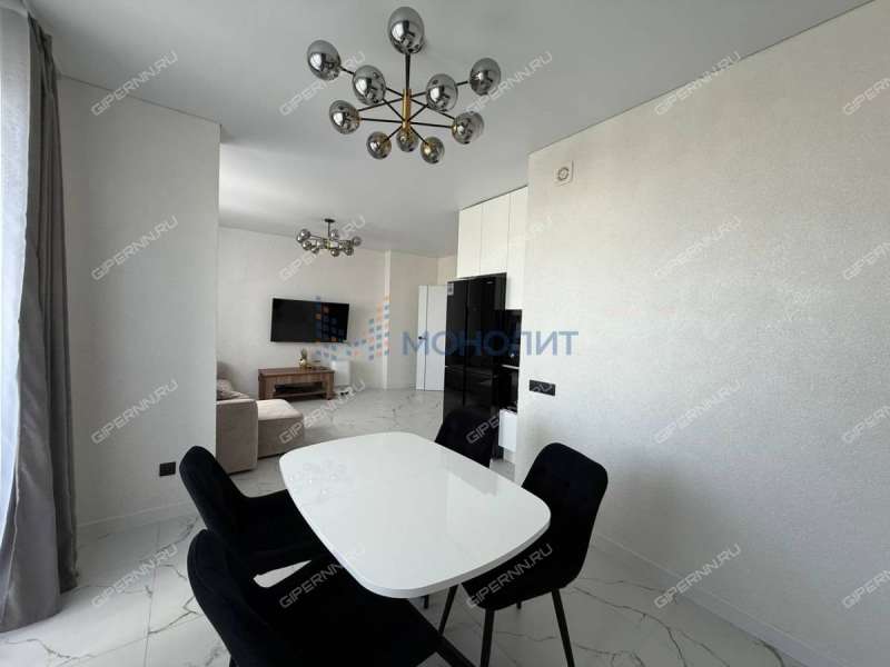 трёхкомнатная квартира на улице Композитора Касьянова дом 11