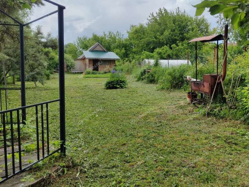 дом на Колхозной улице село Крутой Майдан