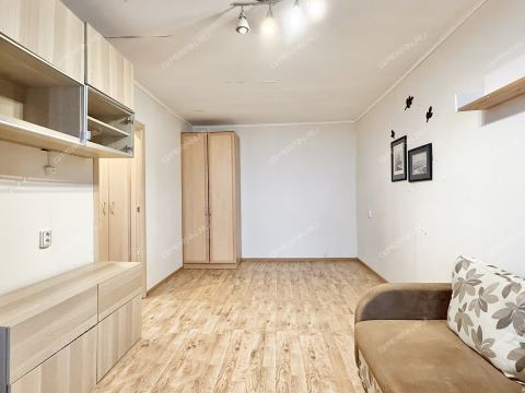 2-komnatnaya-ul-tropinina-d-4 фото