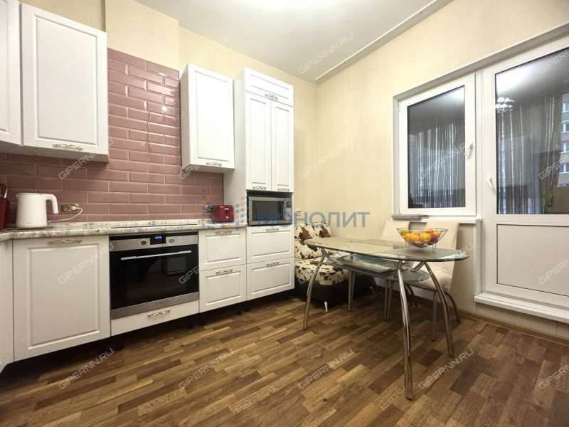 двухкомнатная квартира на Первоцветной улице дом 4 к2