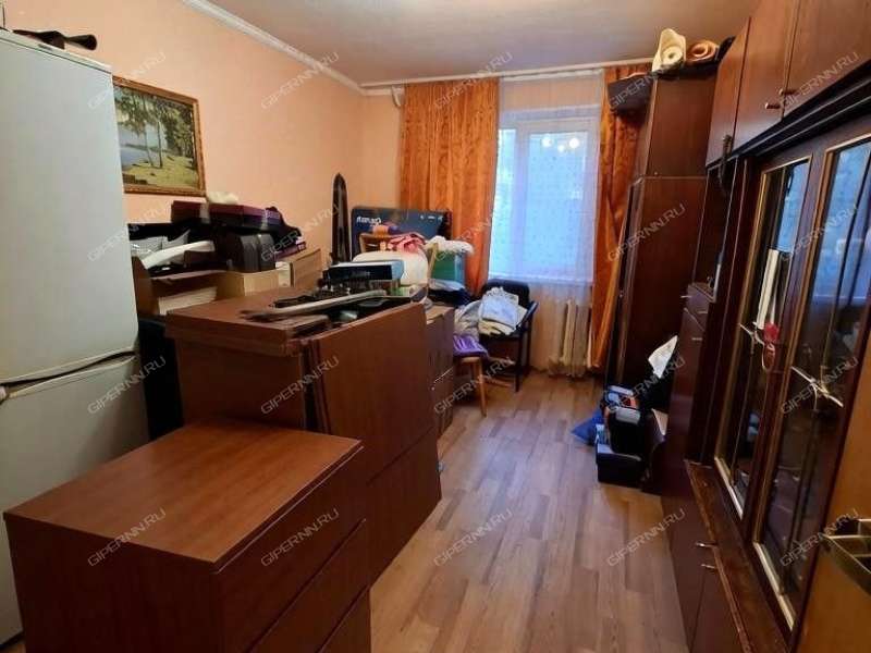 трёхкомнатная квартира на улице Германа Лопатина дом 14/1