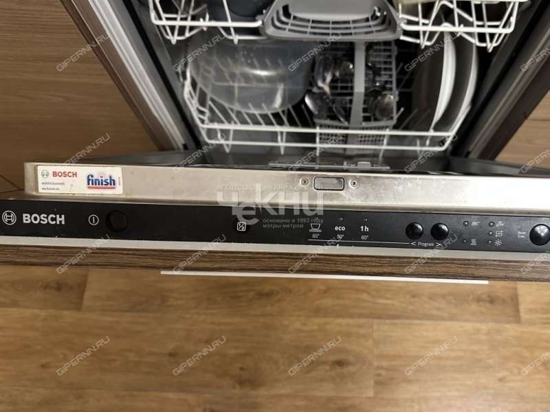 трёхкомнатная квартира на Первоцветной улице дом 6