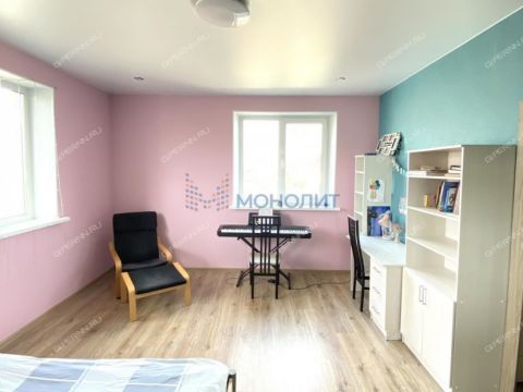 dom-rabochiy-poselok-reshetiha-volodarskiy-rayon фото