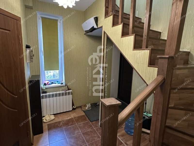 дом в Полтавском переулке