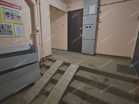 3-komnatnaya-ul-zayceva-d-22 фото