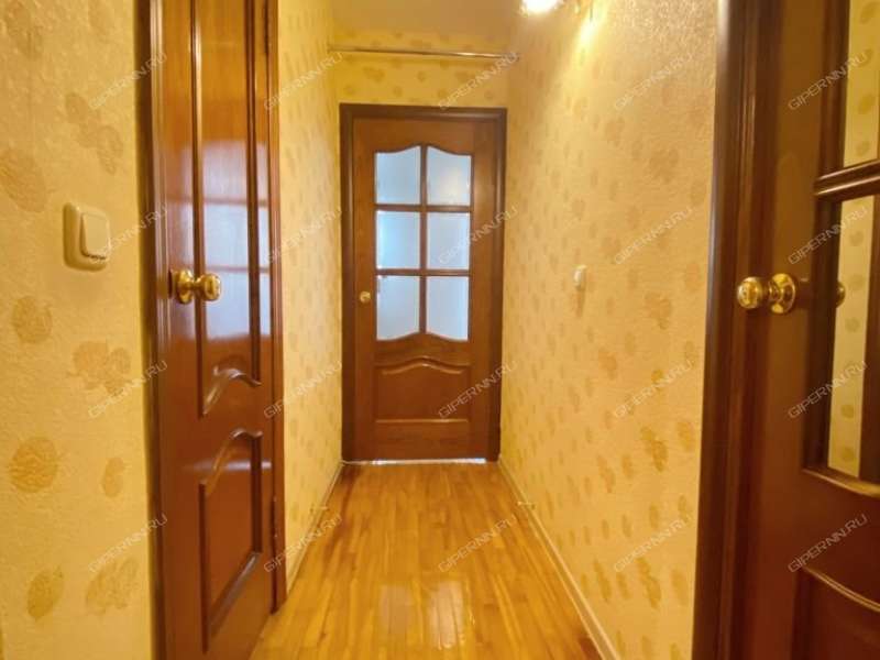 трёхкомнатная квартира на улице Сергея Есенина дом 14