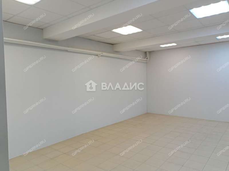 помещение под торговую площадь на улице Октябрьской Революции