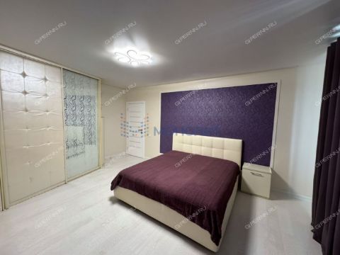 3-komnatnaya-ul-rodionova-d-192-k3 фото