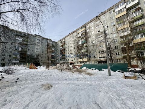 3-komnatnaya-ul-tropinina-d-4 фото