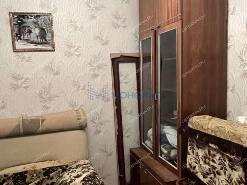 трёхкомнатная квартира на улице Строкина дом 19