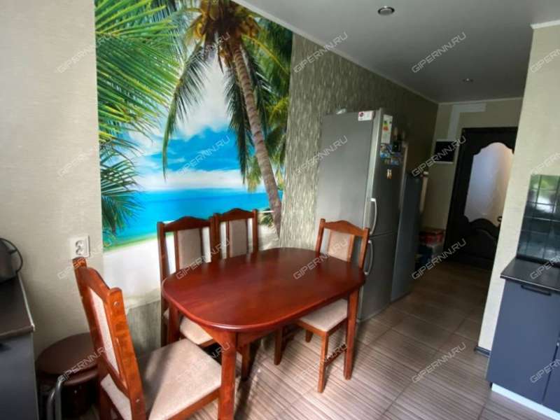 трёхкомнатная квартира на улице Сергея Акимова дом 18