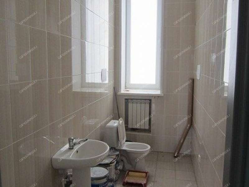 помещение под офис на Деловая ул, д. 17