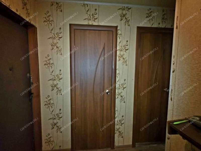 трёхкомнатная квартира на улице Бонч-Бруевича дом 5