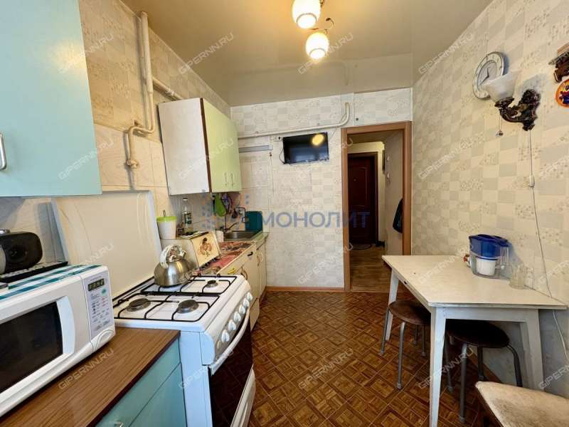 трёхкомнатная квартира на улице Маршала Голованова дом 31