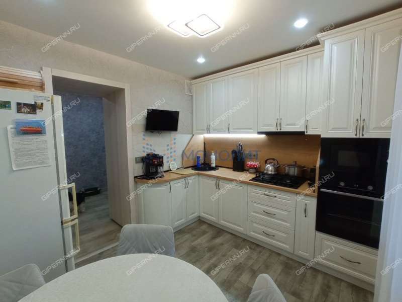 трёхкомнатная квартира на 8-й Северной улице дом 20 город Павлово