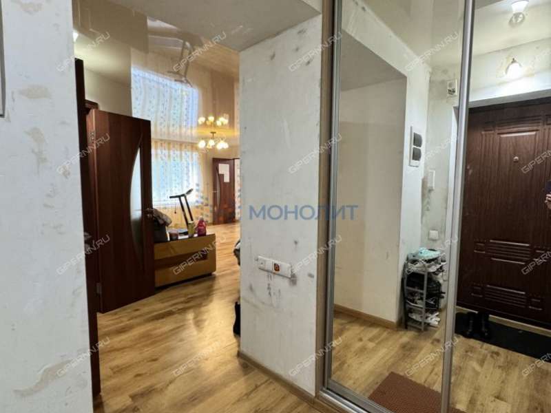 трёхкомнатная квартира на улице Героев Космоса дом 4