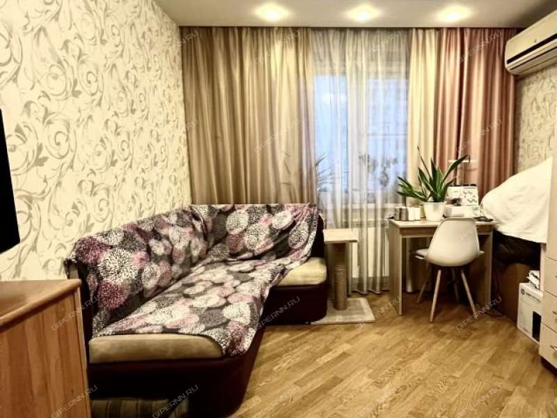 трёхкомнатная квартира на улице Советской Армии дом 15а