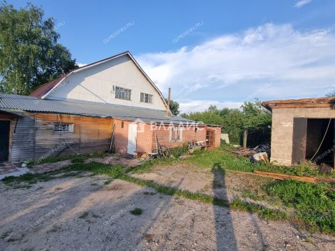 dom-derevnya-kusakovka-ul-centralnaya-d-75 фото