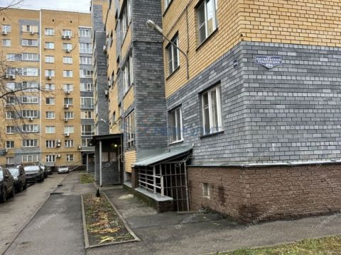 2-komnatnaya-ul-oktyabrskoy-revolyucii-d-45a фото