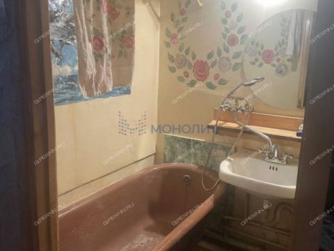 1-komnatnaya-nab-volzhskaya-d-9 фото