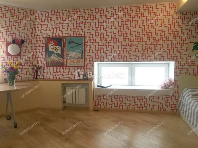 семикомнатная квартира на Сенной площади дом 6/49