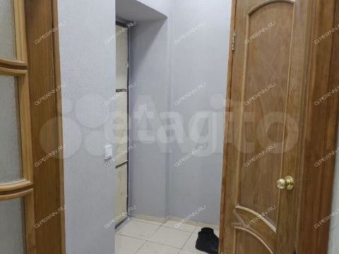 2-komnatnaya-poselok-berezovskiy-ul-raketnaya-d-5 фото