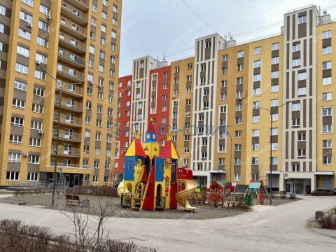 2-komnatnaya-ul-romantikov-d-1 фото