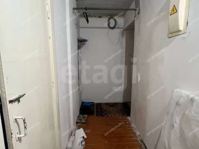 однокомнатная квартира на Заводской улице дом 15 к5