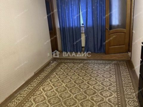 3-komnatnaya-ul-litvinova-d-40 фото