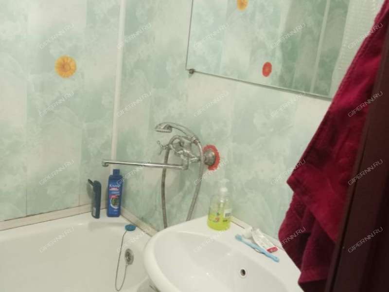 двухкомнатная квартира на улице Строкина дом 10