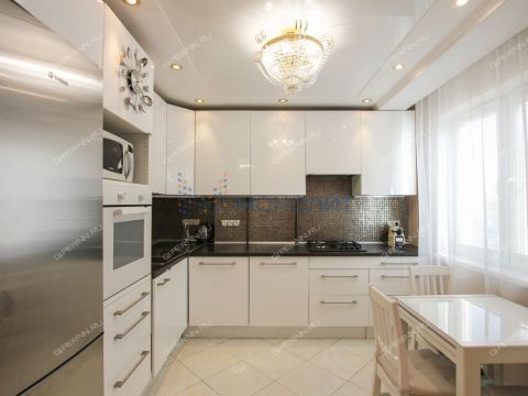 3-komnatnaya-ul-proviantskaya-d-20 фото