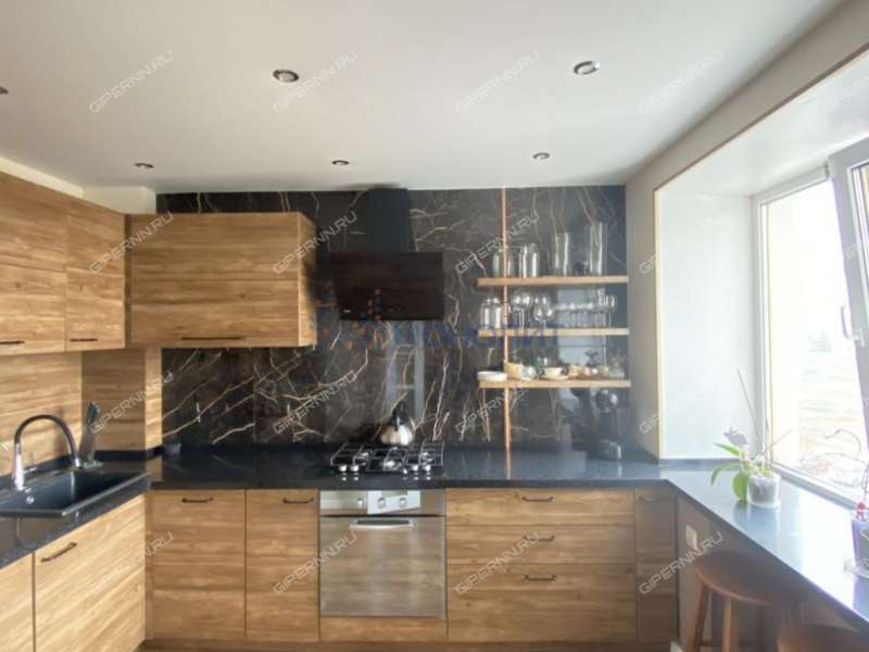 трёхкомнатная квартира на улице Галкина дом 13 город Дзержинск