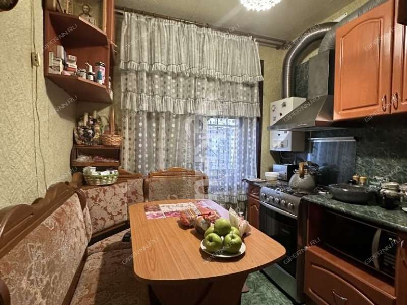 двухкомнатная квартира на улице Дьяконова дом 40