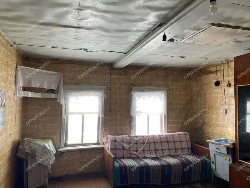 дом на Центральной улице