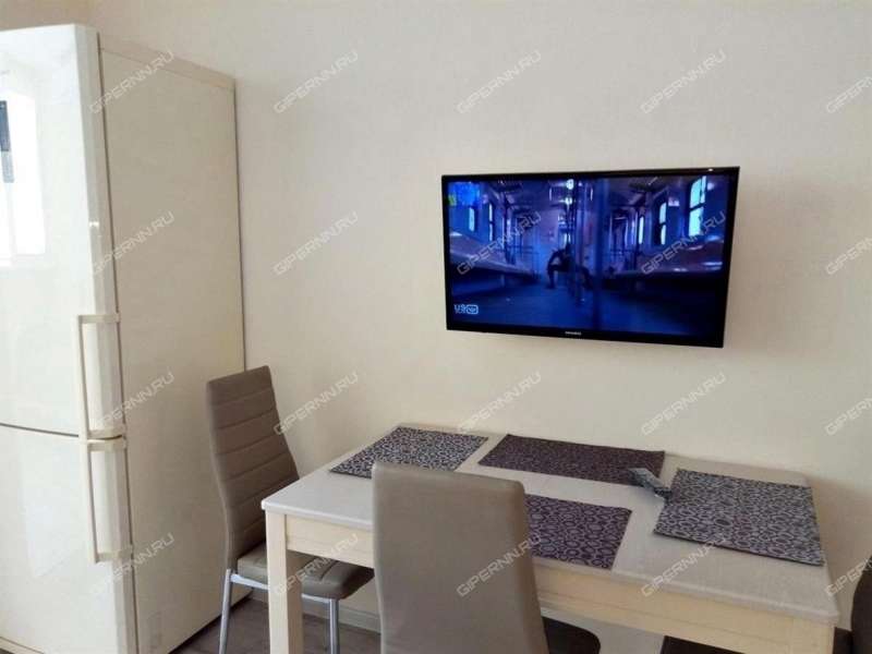 однокомнатная квартира на площади Максима Горького дом 4/2