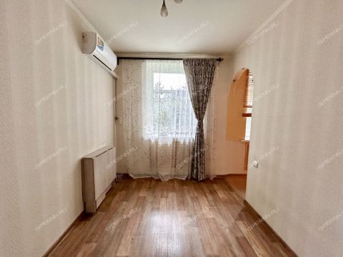 1-komnatnaya-ul-beketova-d-51a фото