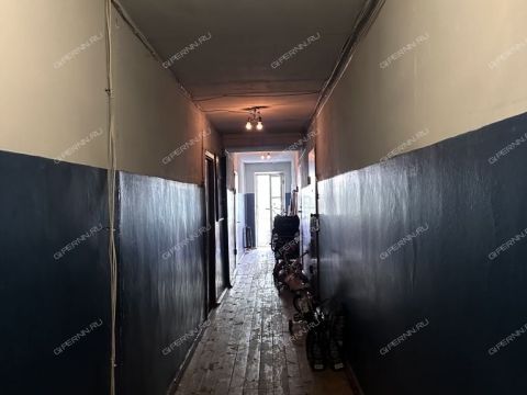 1-komnatnaya-ul-geroev-kosmosa-d-32 фото
